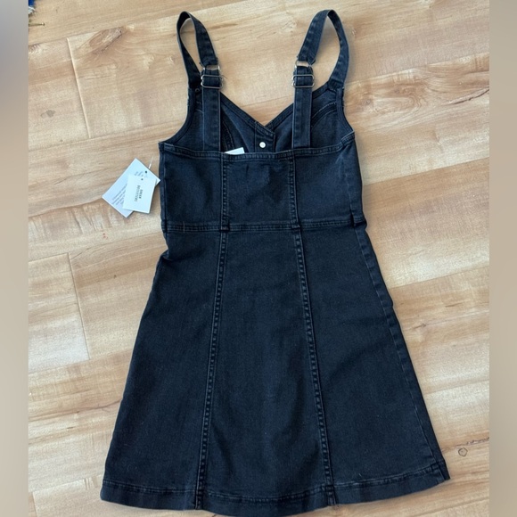Urban Outfitters UO Black Button-Through Denim
Mini Dress - Picture 13 of 16
